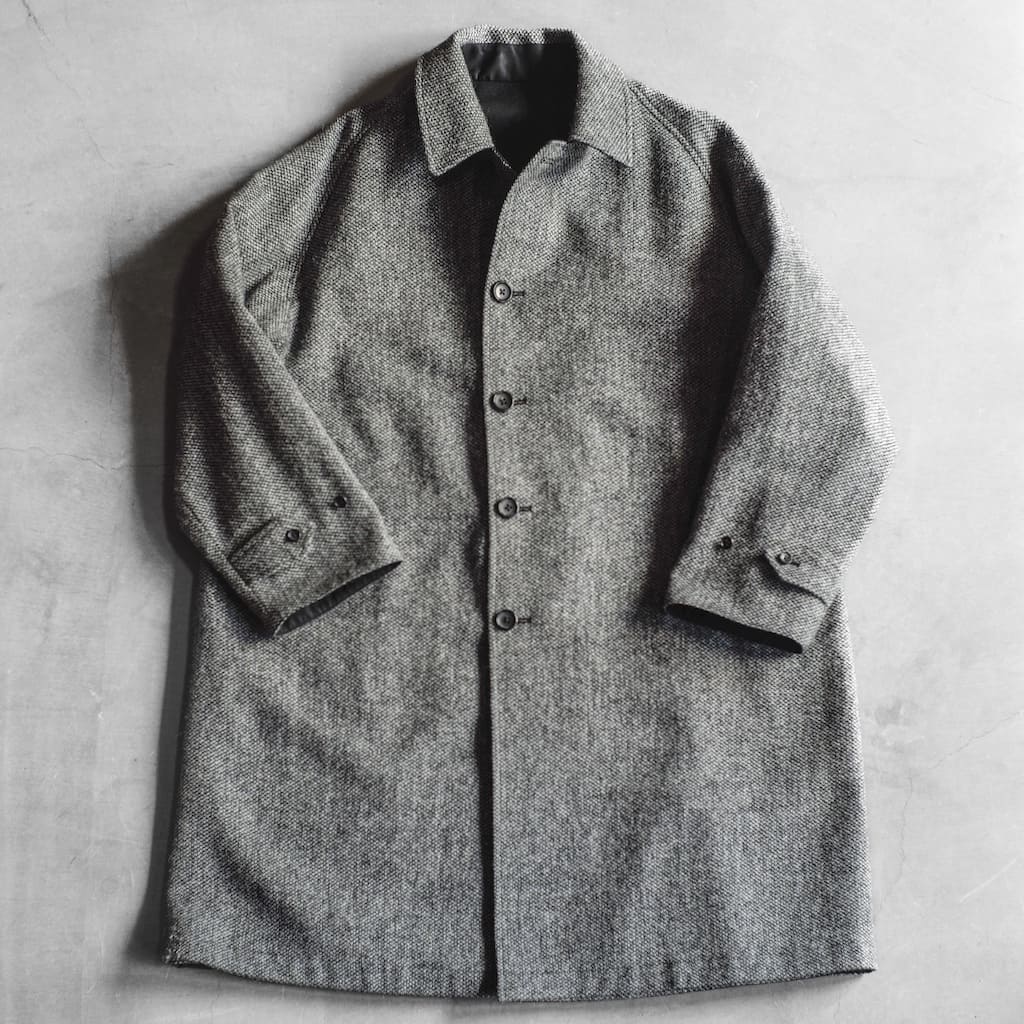SINGLE RAGLAN COAT Ⅱ - GABARDINE × CAVIAR TWEED - BLACK