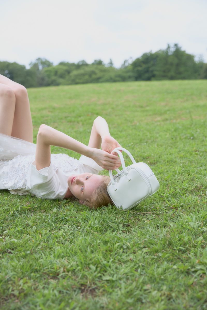 旅のパートナーに！サボテンを原料にしたヴィーガンレザーバッグ