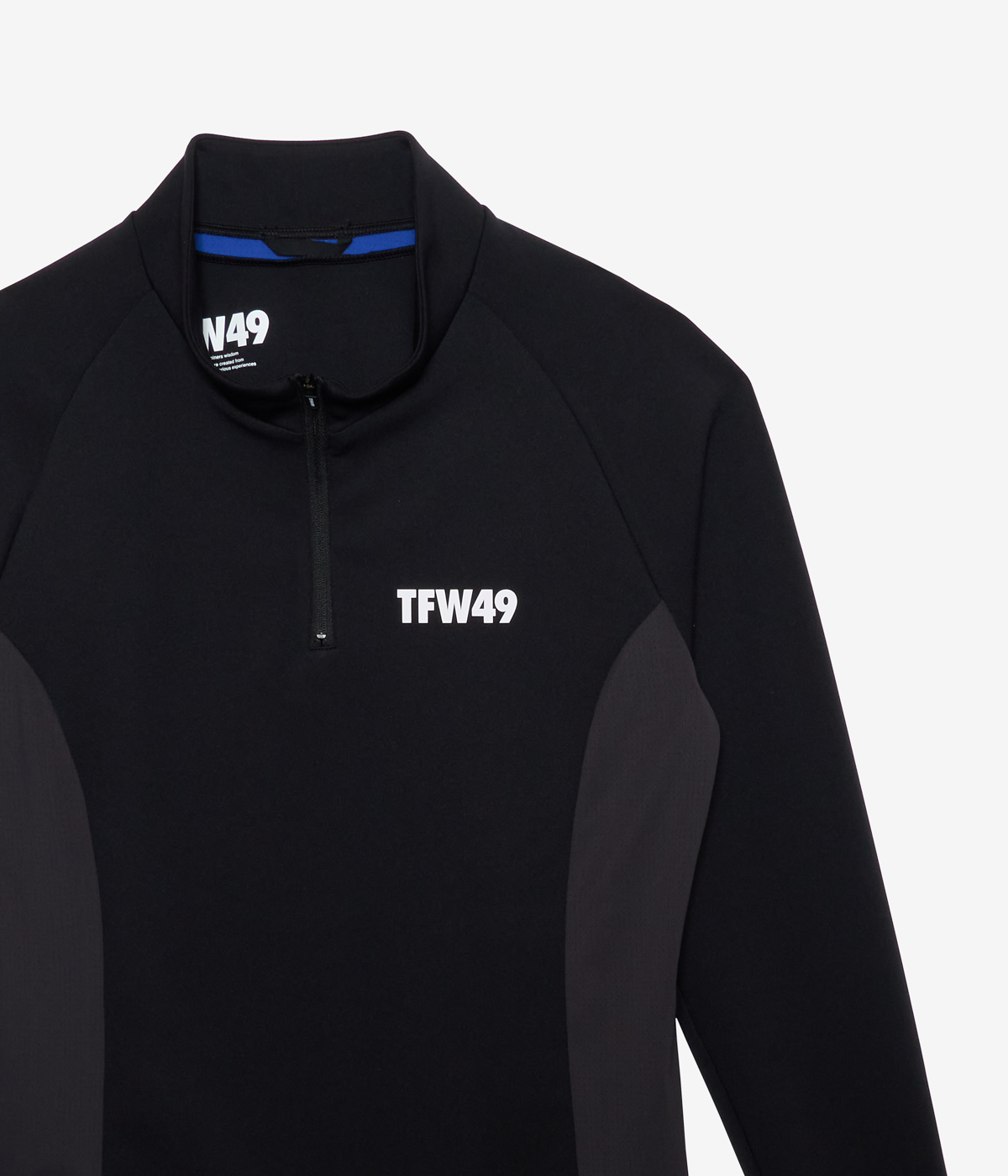 MOCK NECK HALF ZIP | TFW49（ティーエフダブリュー）Official EC Store
