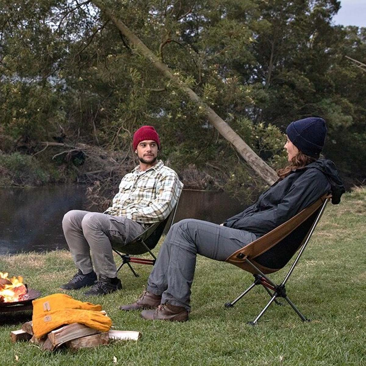 Helinox Tactical Chair One Coyote Tan, lightweight camping chair