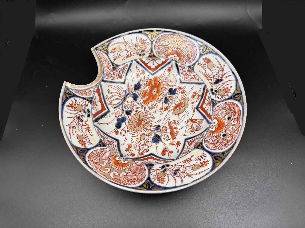 ギャラリー安原 / 「M夫妻のコレクション」 古伊万里色絵 花束文髭皿