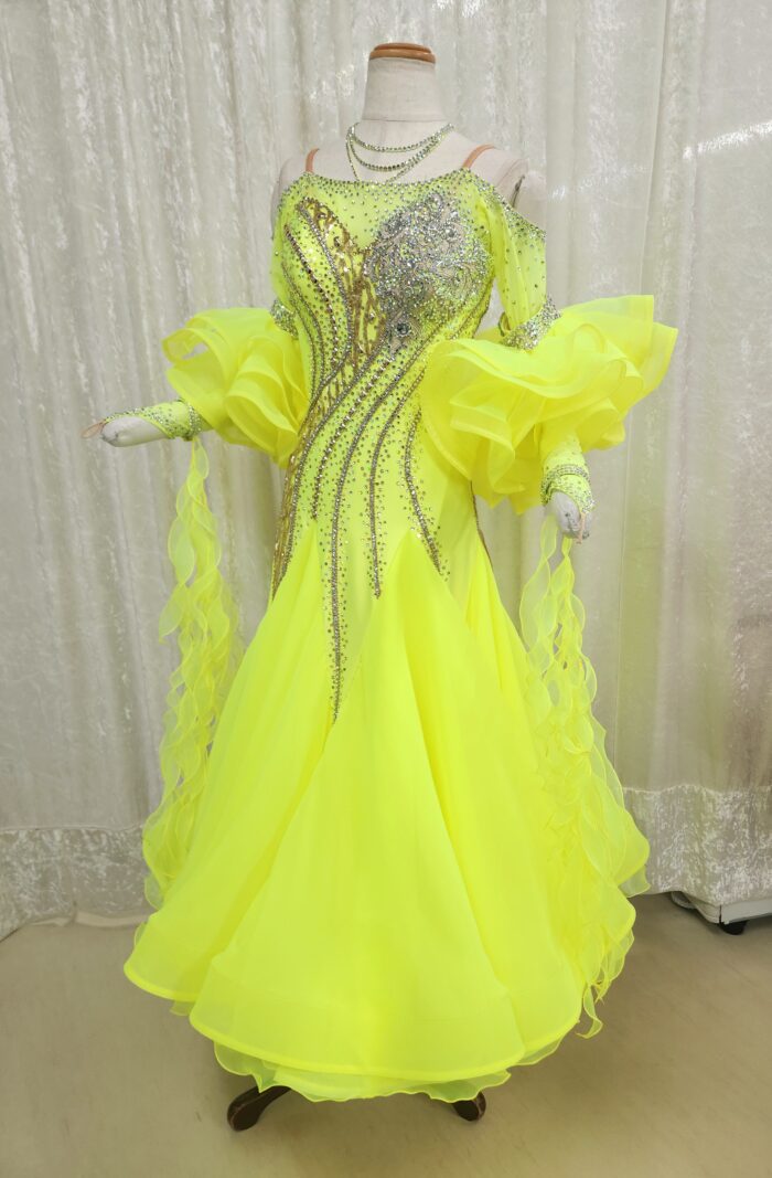 試着・レンタル・購入】社交ダンスドレス ライムカラー Mサイズ