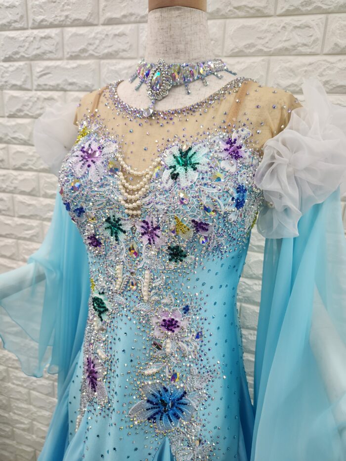 試着・レンタル・購入】社交ダンスドレス LLサイズ うすブルー