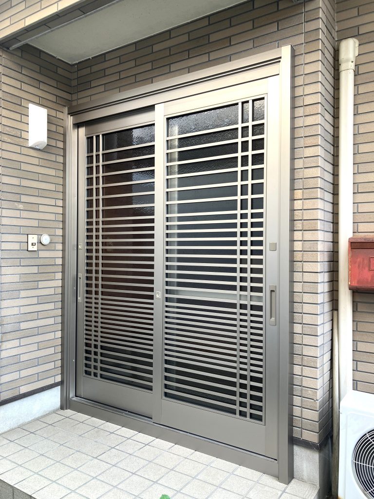 玄関引戸をLIXIL「リシェントS58型」に交換｜ランマなし仕様で開口高さ