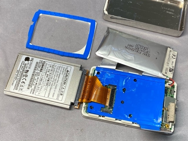 iPod classic(第2世代)の開腹 | カワセミ王国fc2