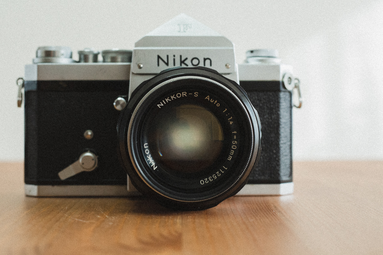 Nikon Fは本格派に最適！カメラ女子必見の名機サンライズカメラ公式