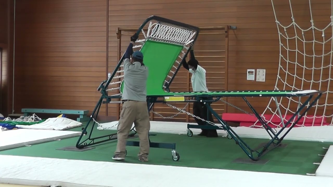 普及型トランポリン の製造、販売なら吉田体機工業株式会社