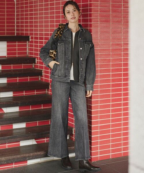 FUDGE掲載/滝沢眞規子さん着用/RED CARD TOKYO×23区】 センタープレス