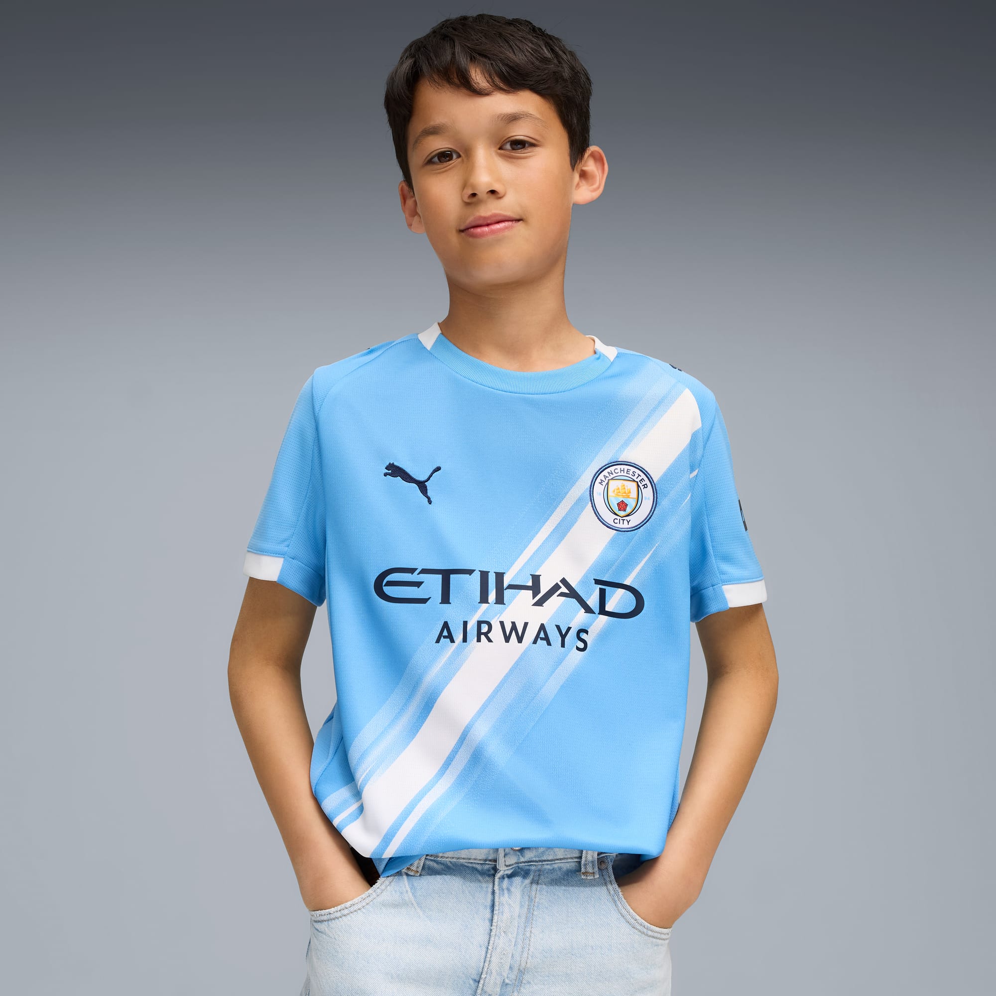 Manchester City 25/26 Home Replica Big Kids' Soccer Jersey | PUMA