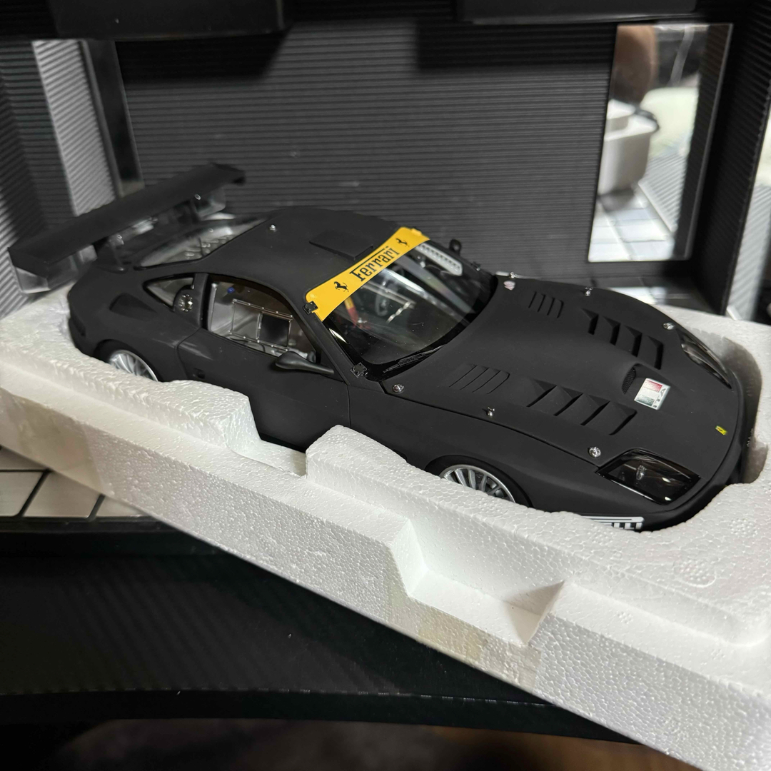 京商 - 絶版 未展示品 京商 1/18 フェラーリ 575 GTC マットブラックの