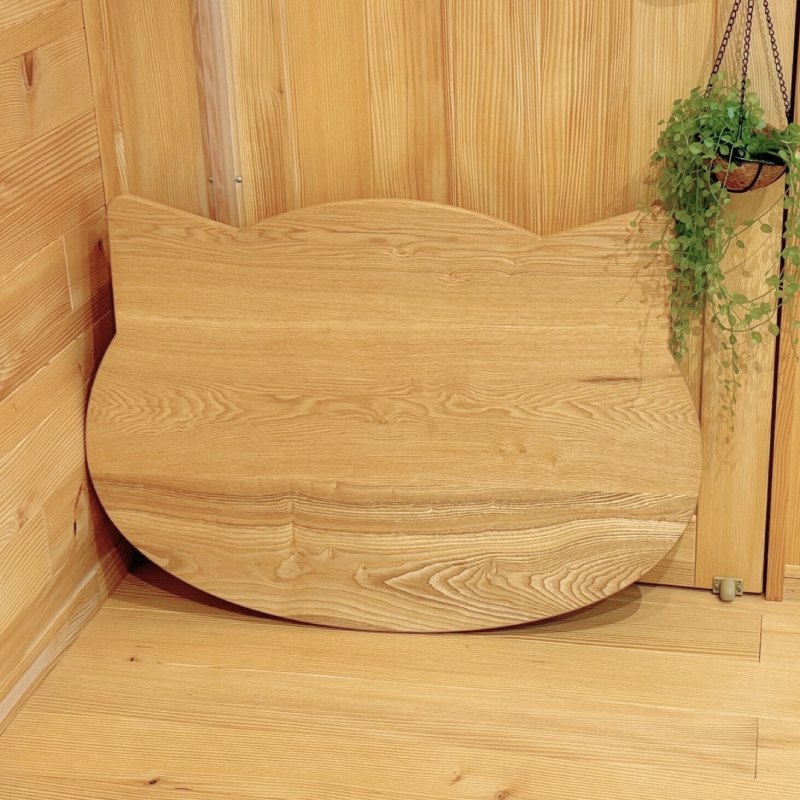 猫ふぇいす ちゃぶ台 | Furniture | KIGUMI | 山口建装