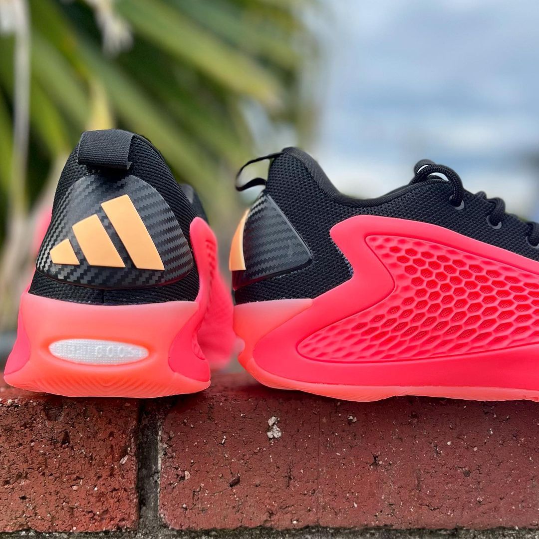 ADIDAS A.E. 1 LOW アディダス アンソニー エドワーズ 1 ロー カット