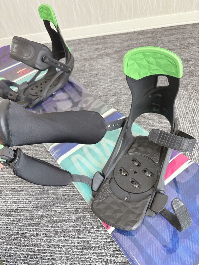 73超豪華❗️IGNIO/HEAD メンズスノーボードセット☆155cm+ビン付