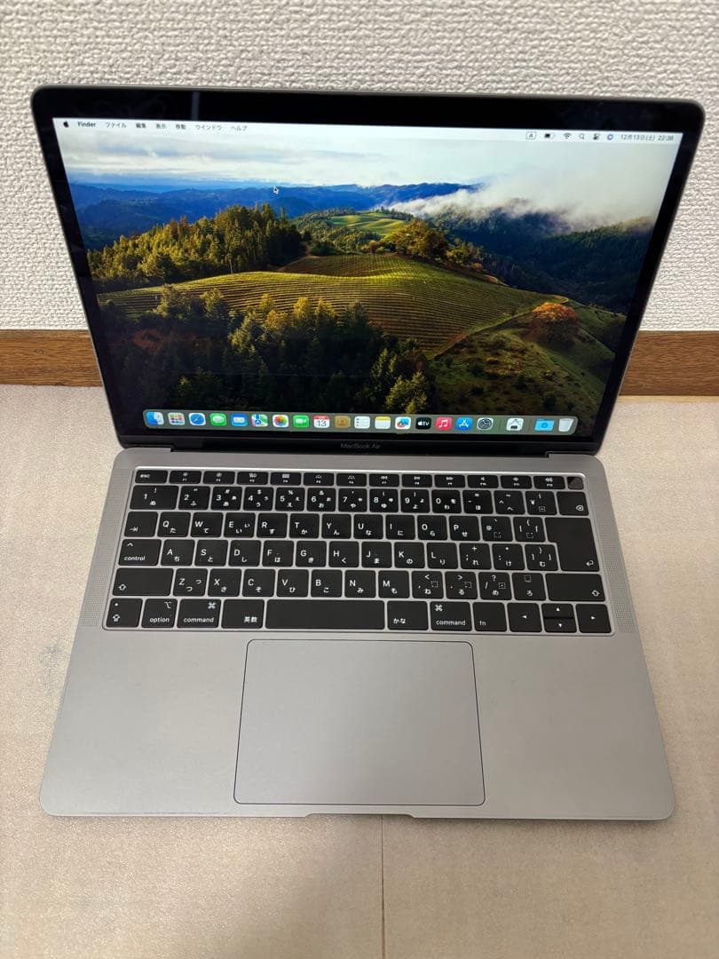 Macbook Air 13インチ　A1932 2019 256GB 16GB Amazon.com: Apple Mid 2019 MacBook Air with 1.6GHz Intel Core i5