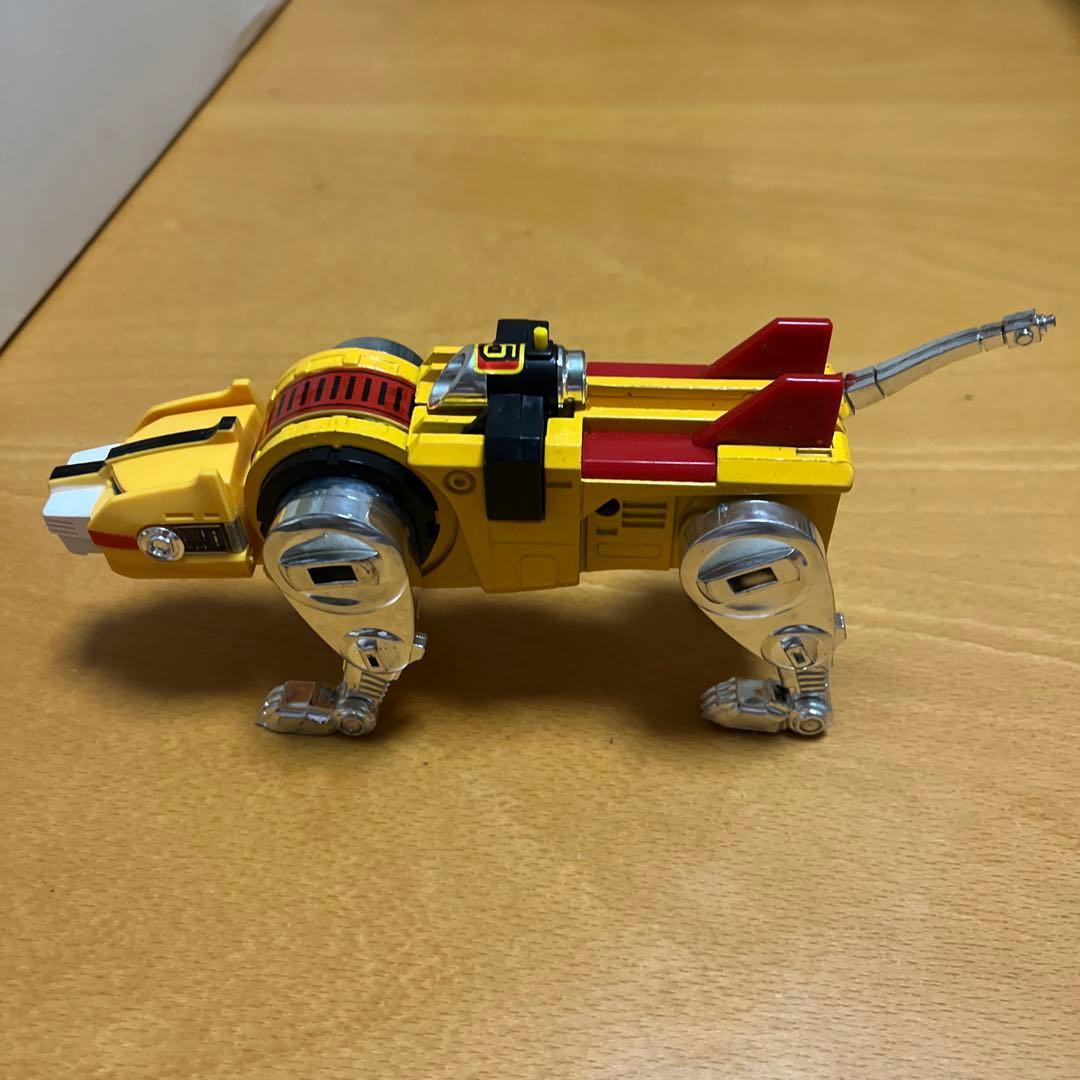 未来獣合体　ゴライオン超合金　ポピー